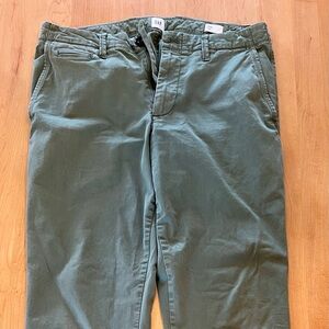 GAP Men's Olive Green Chino Pants 33x30 Slim Stretch
